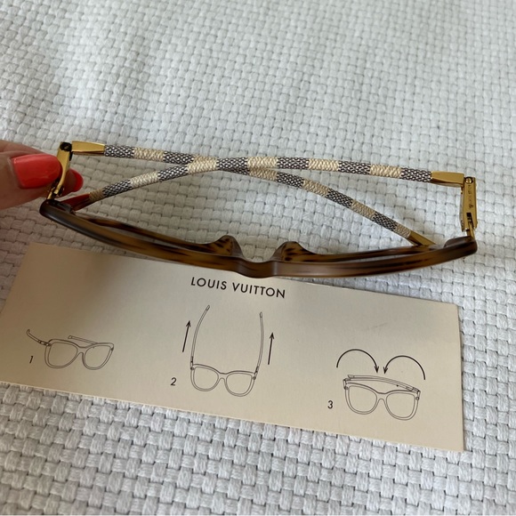 LOUIS VUITTON Damier Azur Charlotte Sunglasses Z0917W Tortoise Multi Pivot Flat - Picture 16 of 16